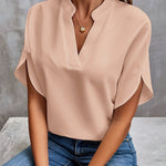 Vivi - Elegant Blus Med V-hals